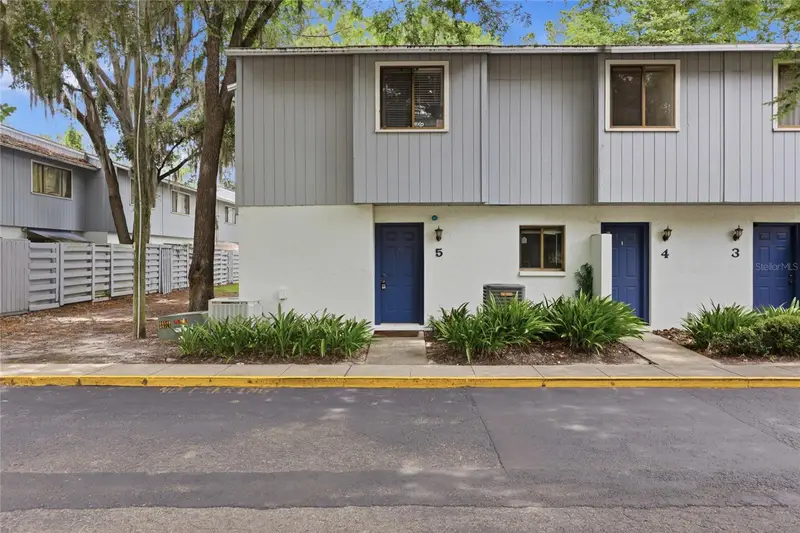 3600 Sw 19th Ave #5d, FL