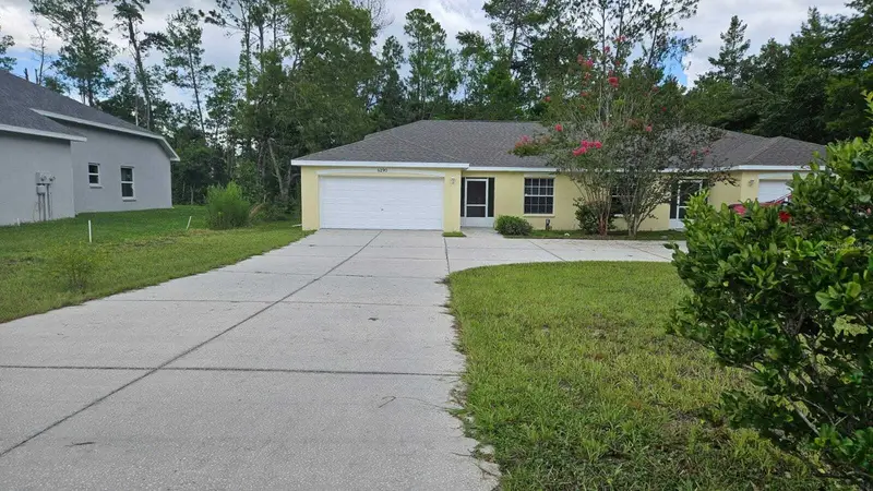 6290 W Oak Park Blvd, FL