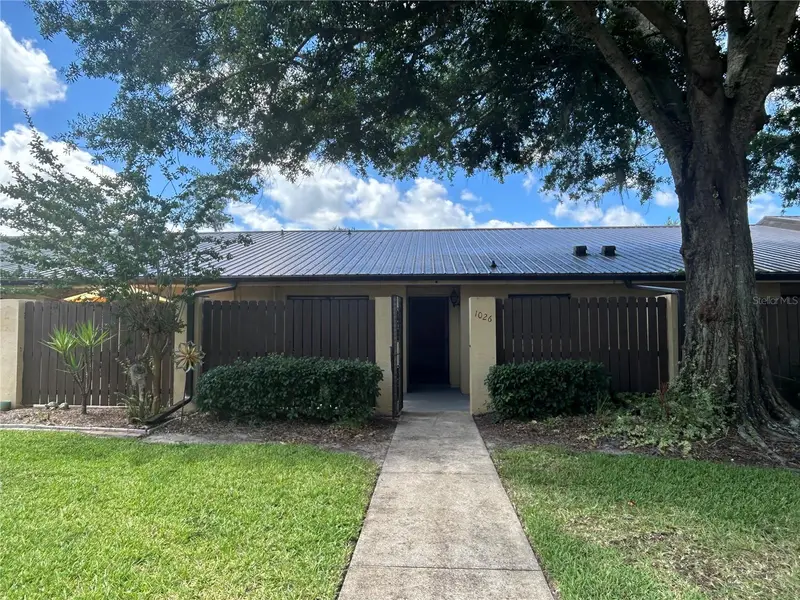 1026 Medinah Dr, FL