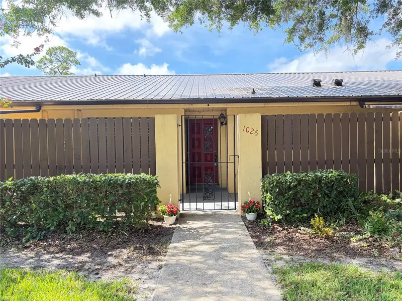 1026 Medinah Dr, FL