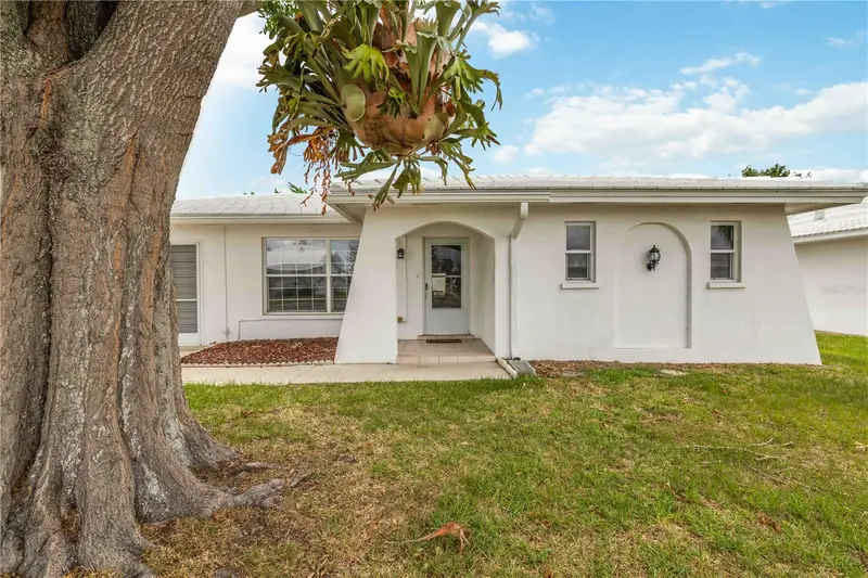 4001 Chinaberry Rd, FL