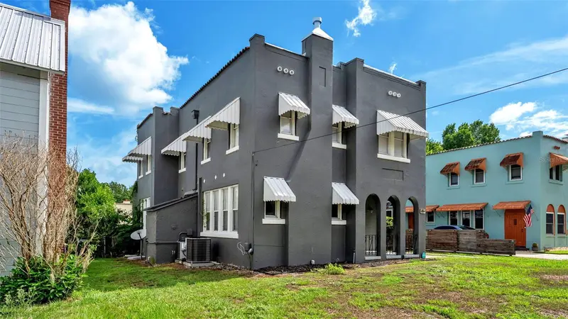 630 E Stanford St, FL