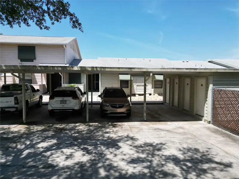 4317 Tiburon Dr, FL