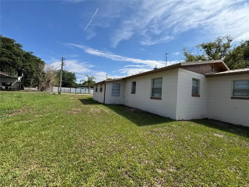 307 N Lake Reedy Blvd, FL