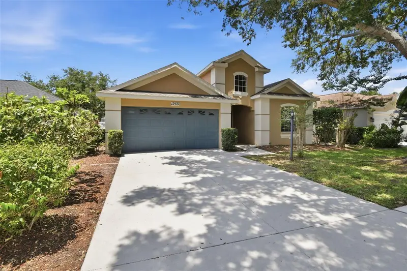 12521 Tall Pines Way, FL