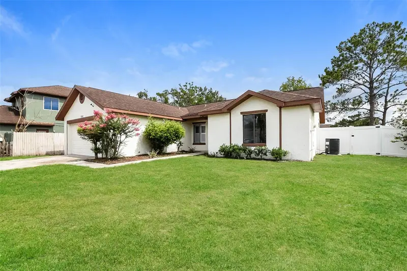 7313 Radiant Cir, FL
