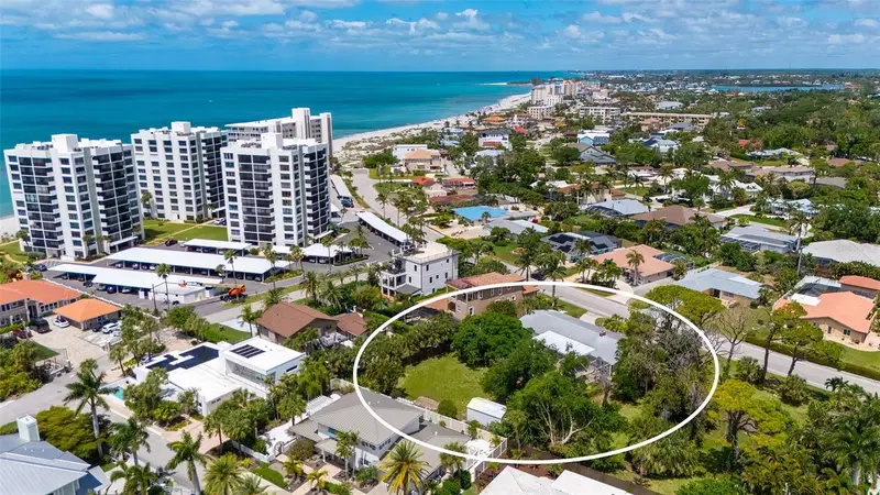 621 Alhambra Rd, FL