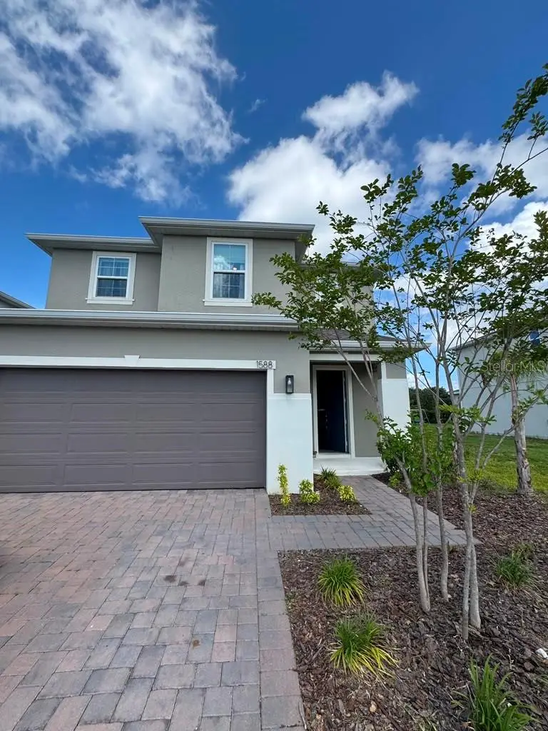 1588 Leaf Ln, FL