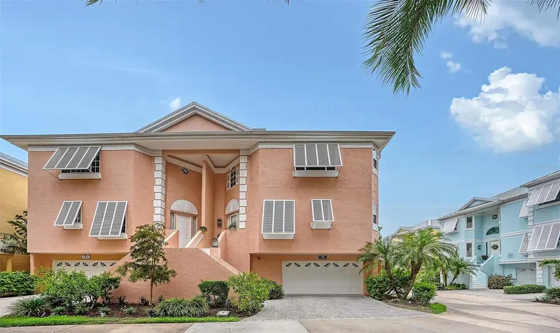 3942 Hamilton Club Cir #13, FL