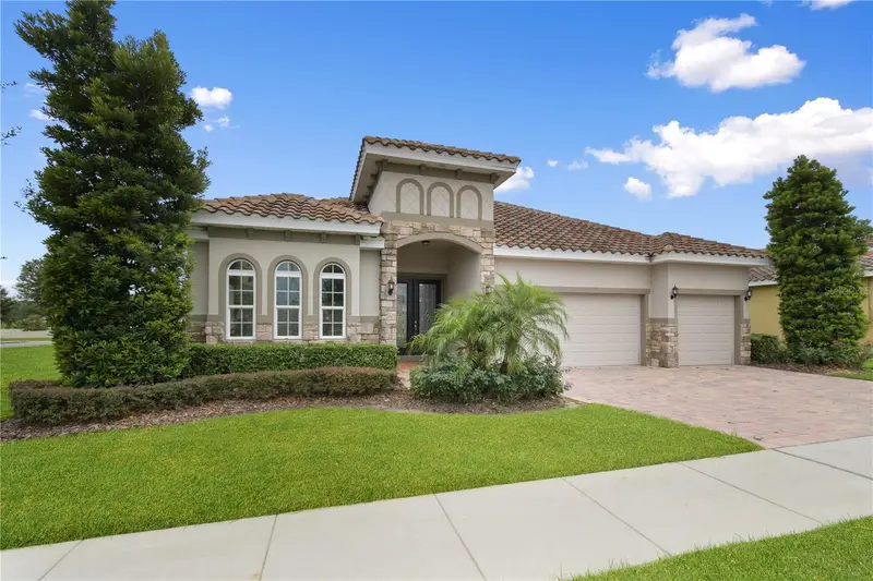 202 Messina Pl, FL