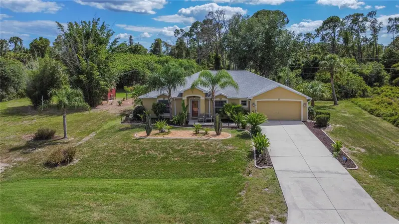 5769 E Price Blvd, FL