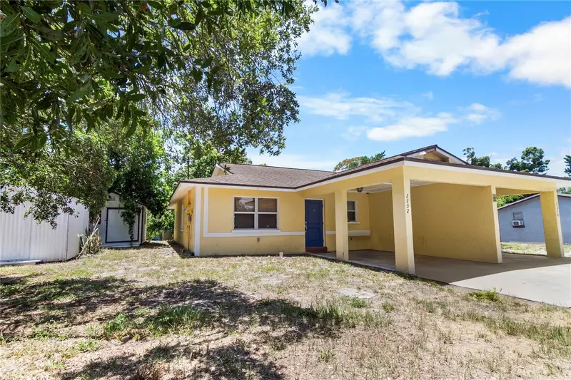 2228/2232 25th St, FL
