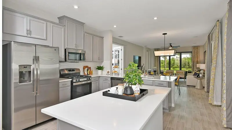 5032 Cyan Loop, FL