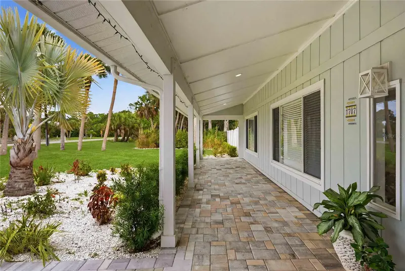 1707 Belvidere Rd, FL