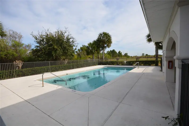 9441 Myrtle Creek Ln #215, FL