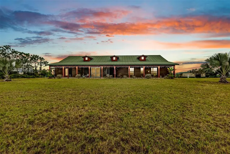 30720 Washington Loop Rd, FL