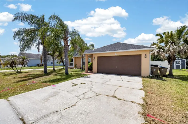 953 Gascony Ct, FL