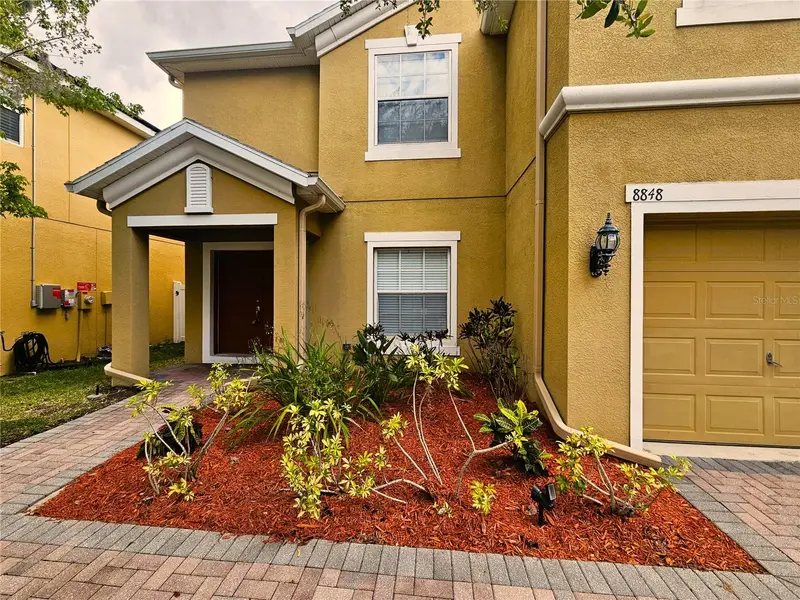 8848 Cameron Crest Dr, FL