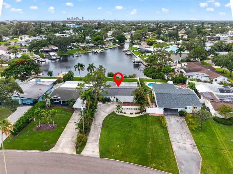 4800 Venetian Blvd Ne, FL