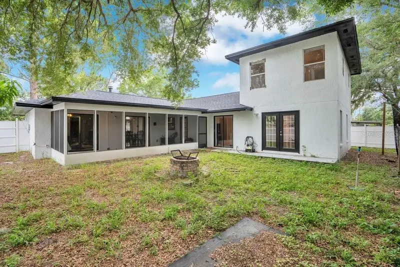 5533 Pentail Cir, FL