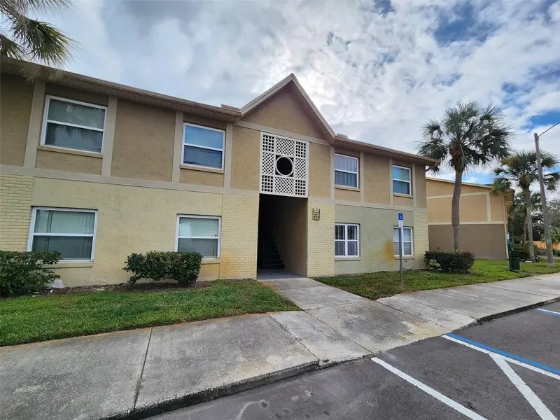 9933 Sweepstakes Ln #6, FL