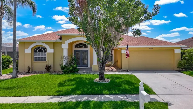22035 Yachtclub Ter, FL