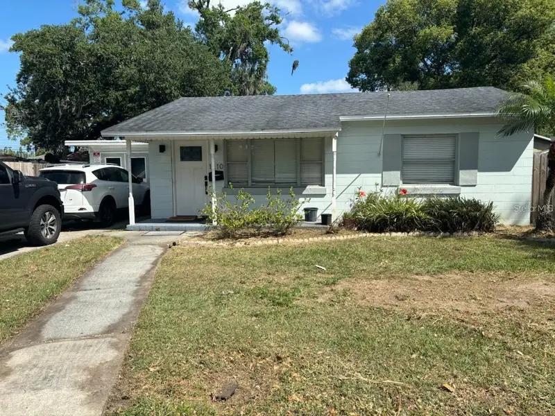 1110 E Edgewood Dr, FL