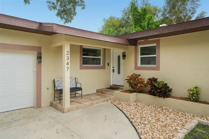 2347 Dora Dr, FL