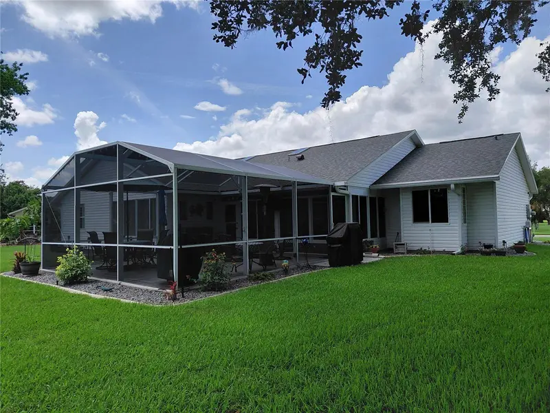 26010 Newcombe Cir, FL