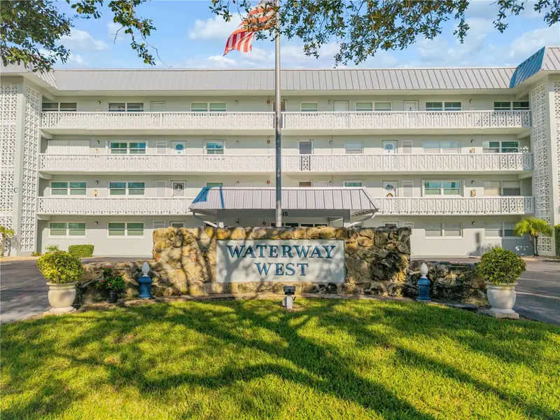 315 N Causeway #C304, FL