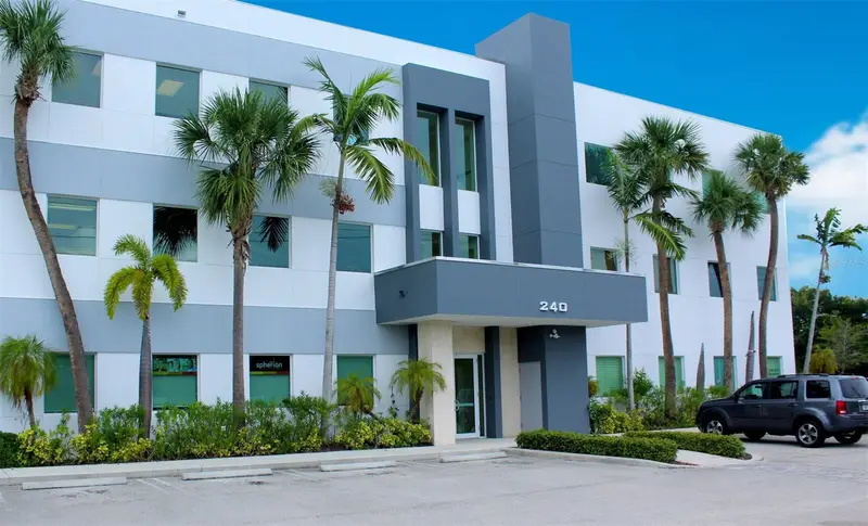 240 Nw Peacock Blvd #104, FL