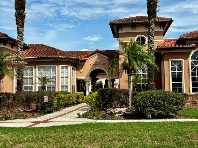 5554 Metrowest Blvd #212, FL