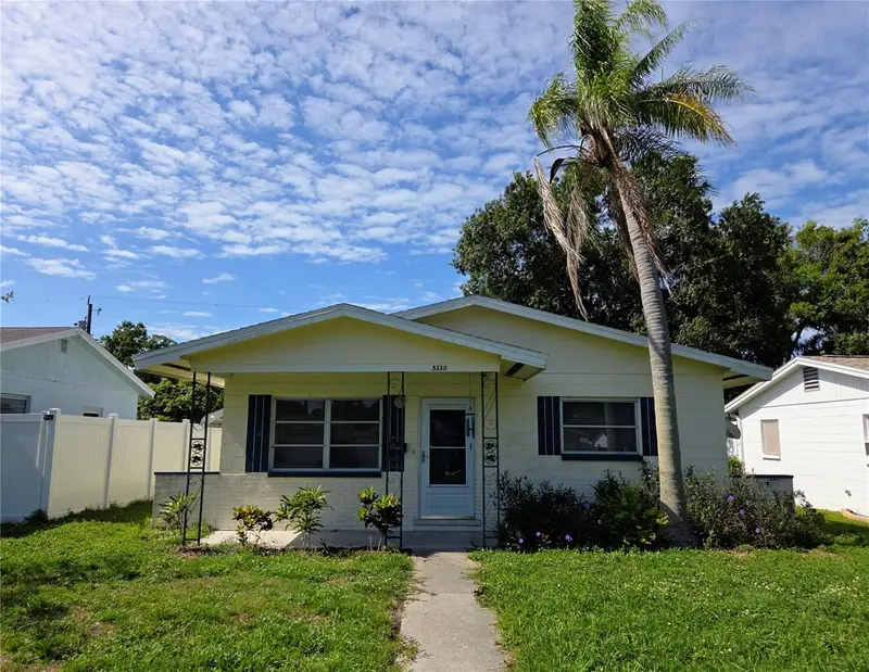 5330 11th Ave N, FL