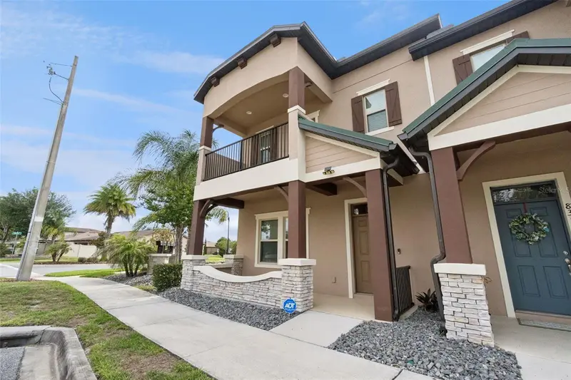 Saint Cloud listing