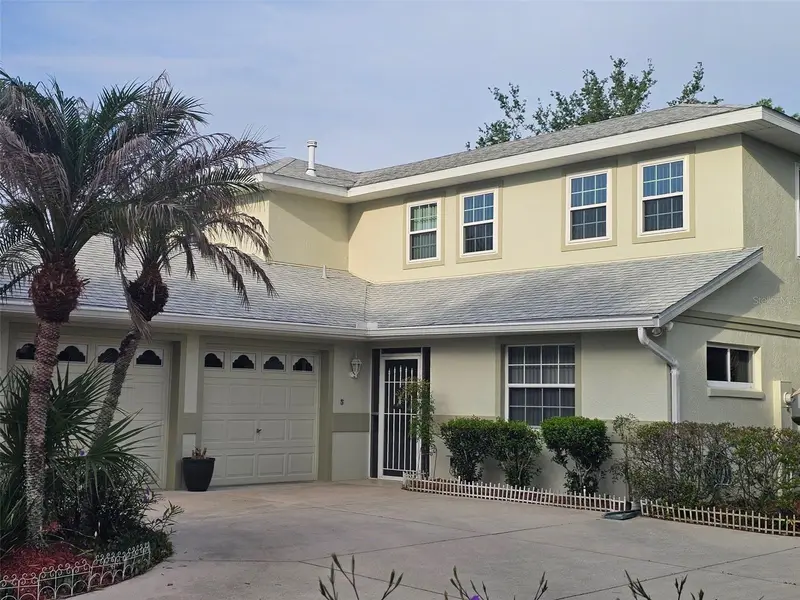 5351 Aurora Dr, FL
