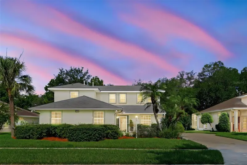 5351 Aurora Dr, FL