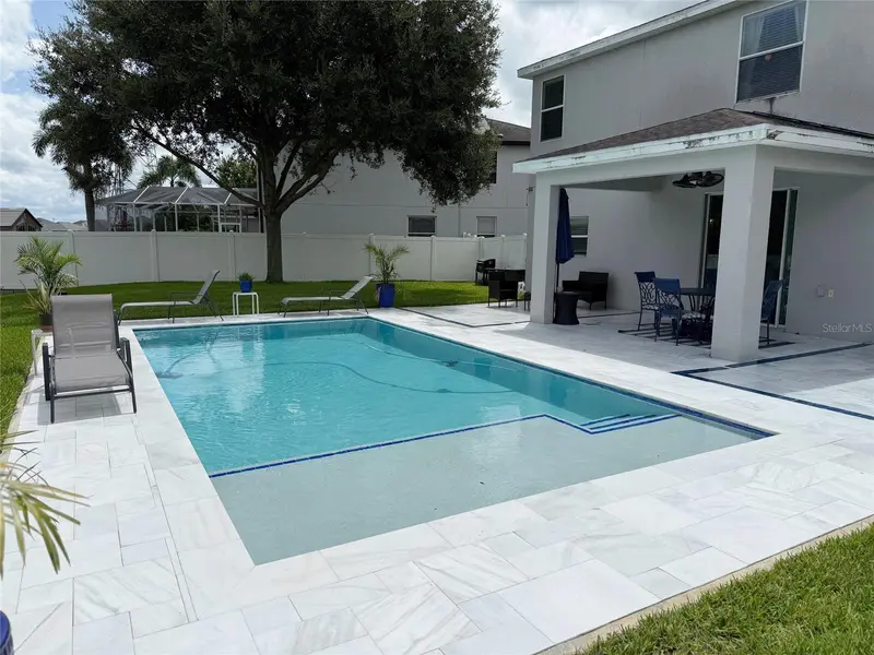 12236 Fairlawn Dr, FL