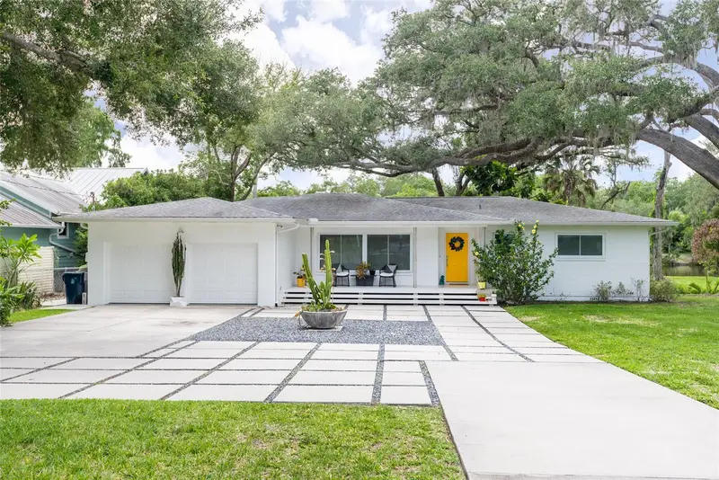 7308 N Ola Ave, FL