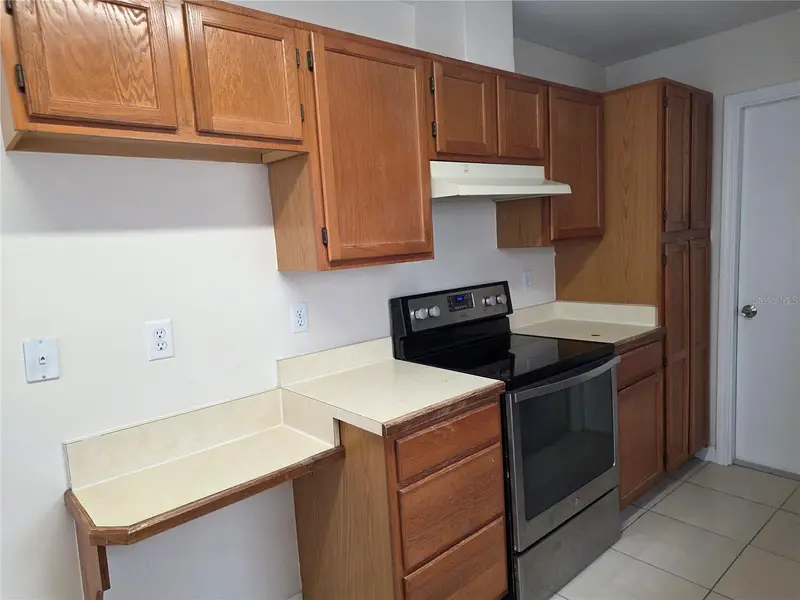165 Toluca Dr, FL