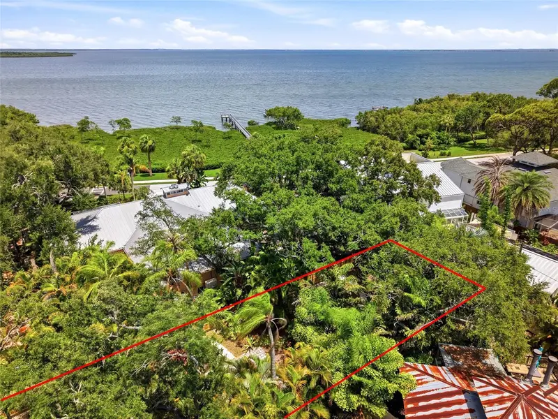 Lot 14 E Marshall St, FL