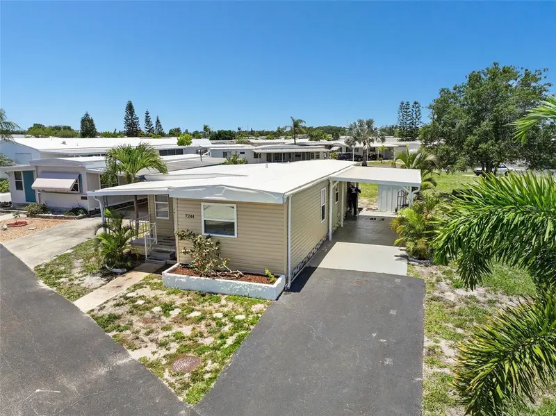 7244 Mount Fairfield Rd Ne #530, FL