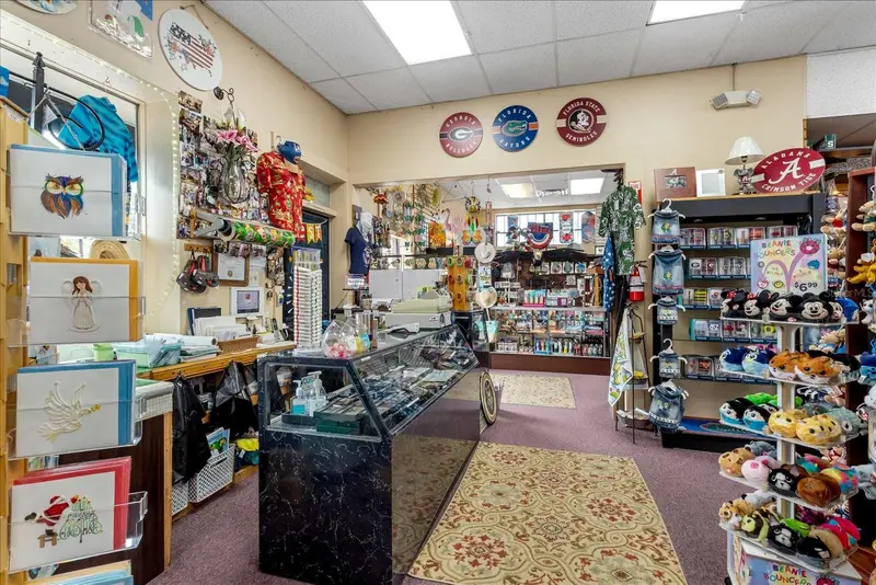 317 N Donnelly, FL