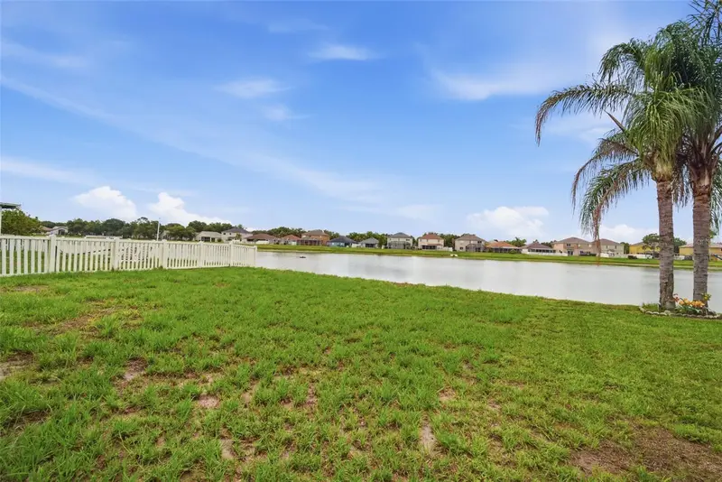 10604 Lakeside Vista Dr, FL