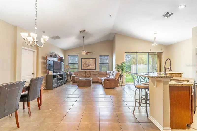 9907 Armando Cir, FL