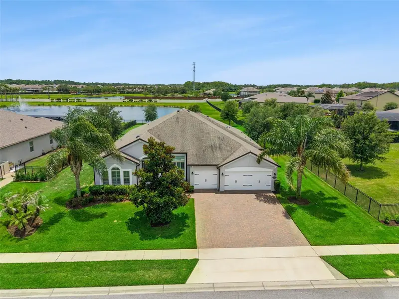 17506 Lagoda Ln, FL