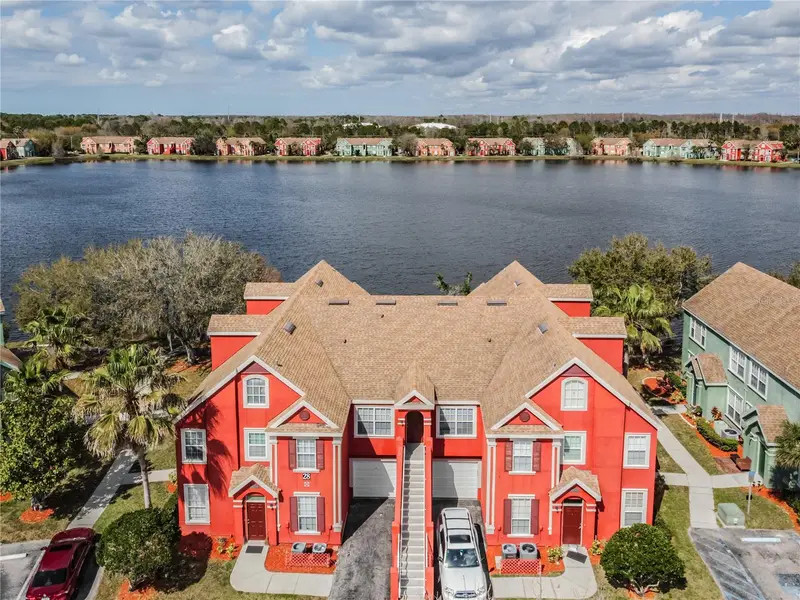 9632 Lake Chase Island Way #9632, FL