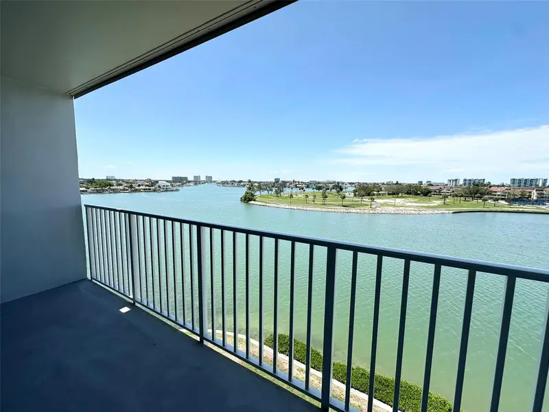 450 Treasure Island Cswy #609, FL