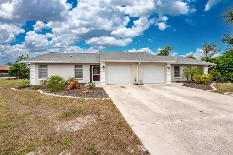 633 Harvey St, FL
