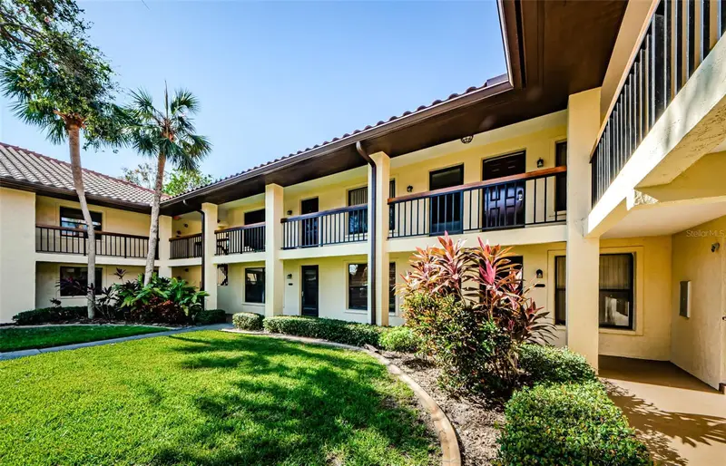 2112 Hammock Pine Blvd #2112, FL