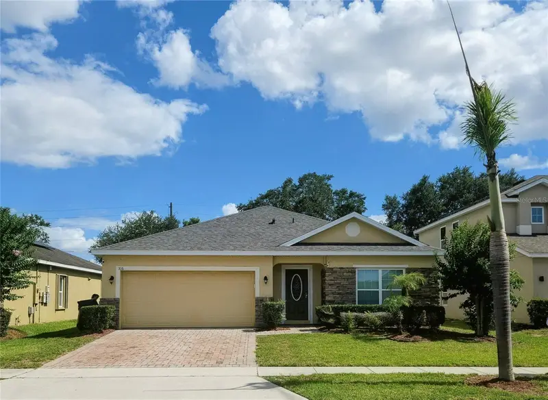 316 Andalusia Loop, FL